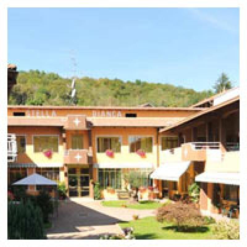 Hotel Stella Bianca San Giorgio Canavese エクステリア 写真